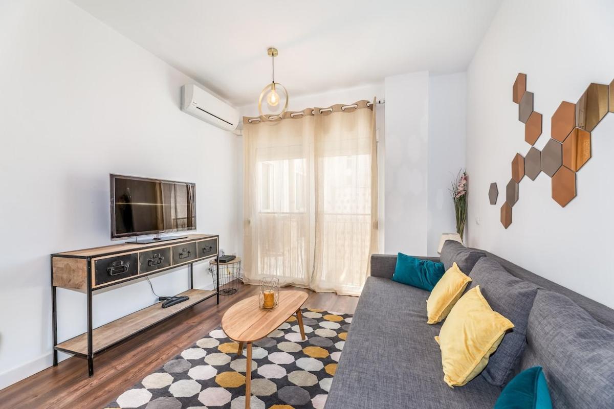 Historic Malaga Centre Apartment Exterior photo